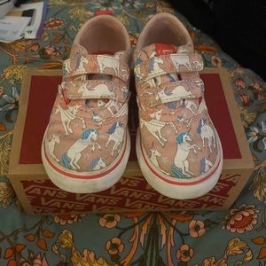 Little girls Vans